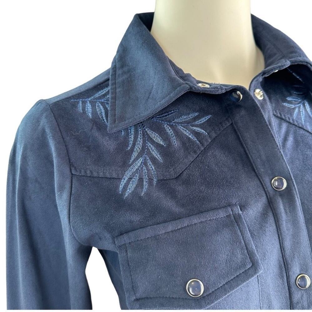 DG2 by Diane Gilman Faux Suede Novelty Embellished Cowgirl Shirt NWT Size L - Picture 6 of 9